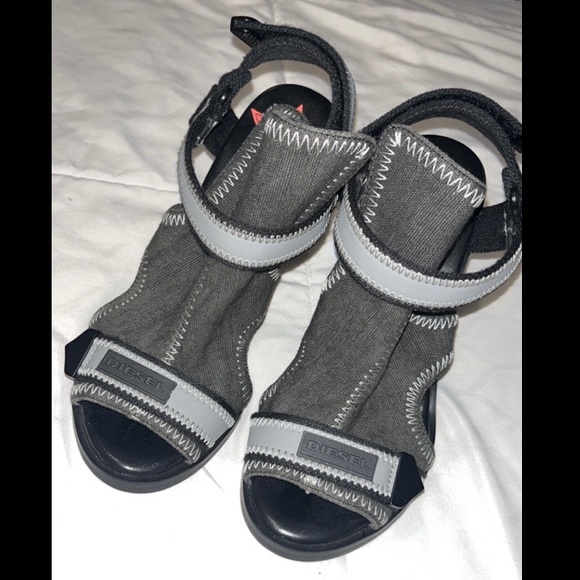 ❤️SOLD❤️ Diesel 'SA-FLAMINGO' HIGH HEEL SANDALS - Picture 6 of 8